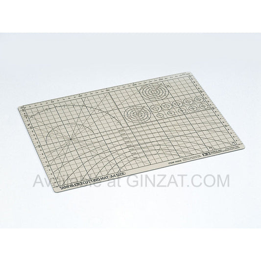 TAMIYA TAMIYA CUTTING MAT (A4 SIZE/BEIGE) Item No:74056