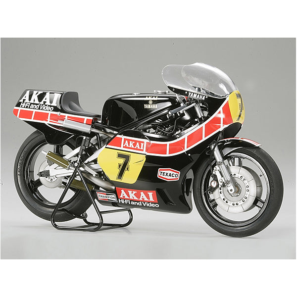 Akai Yamaha YZR500, Tamiya Motorcycle Plastic Model Kit (Scale 1/12)