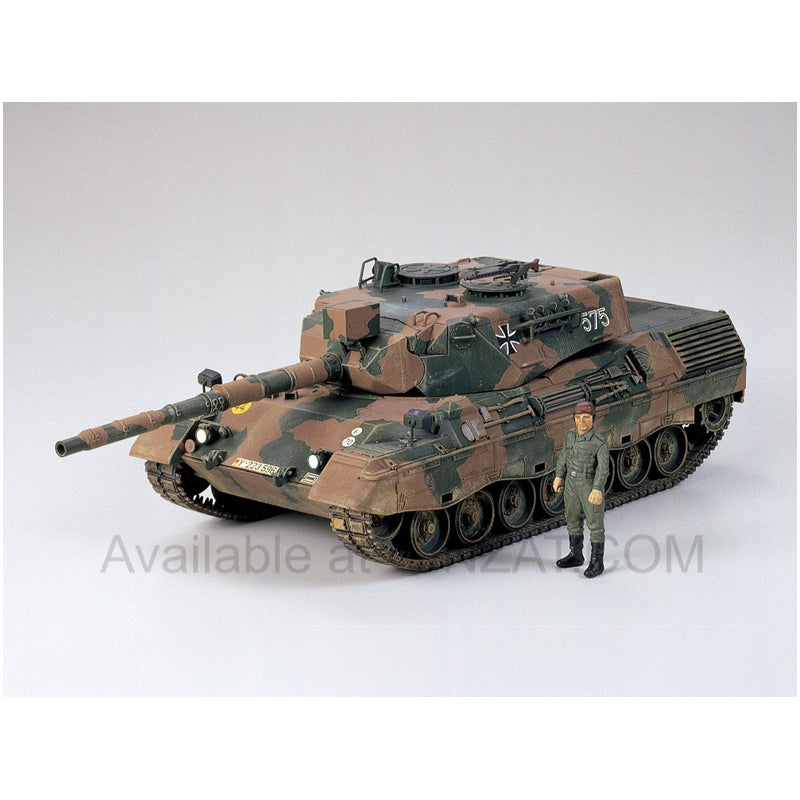 Tamiya 1/35 Scale West German Leopard A4