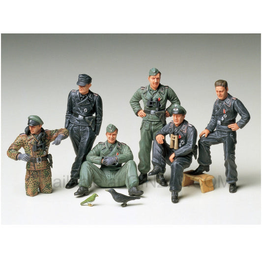 Tamiya 1/35 Scale German Tank Crew At Rest