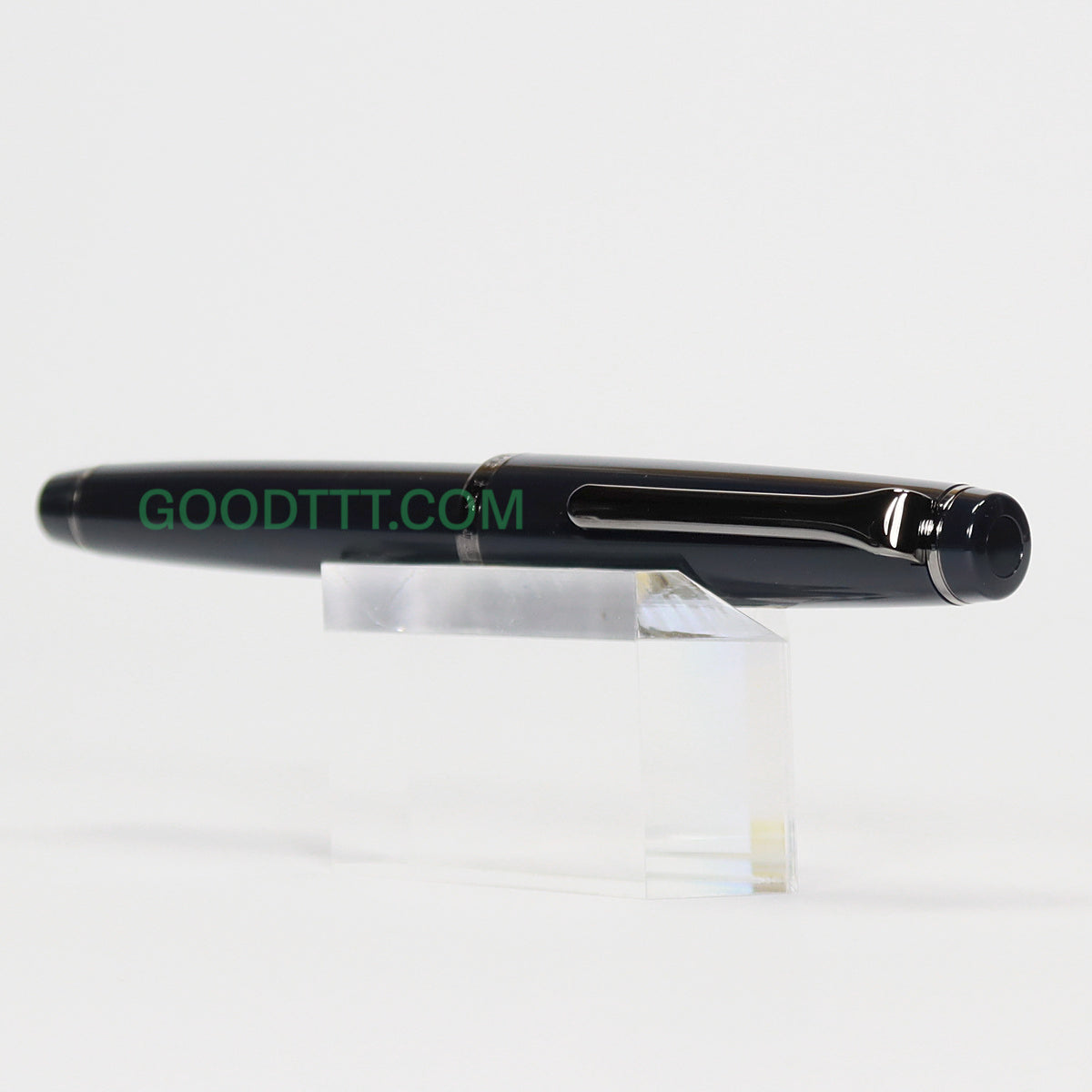 Sailor Lecoule Fountain Pen - All Black Medium Fine Nib