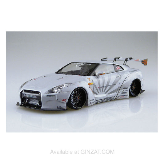 Liberty Walk 1/24 Nissan R35 GT-R Ver.2, Aoshima 1/24 Plastic Model Kit