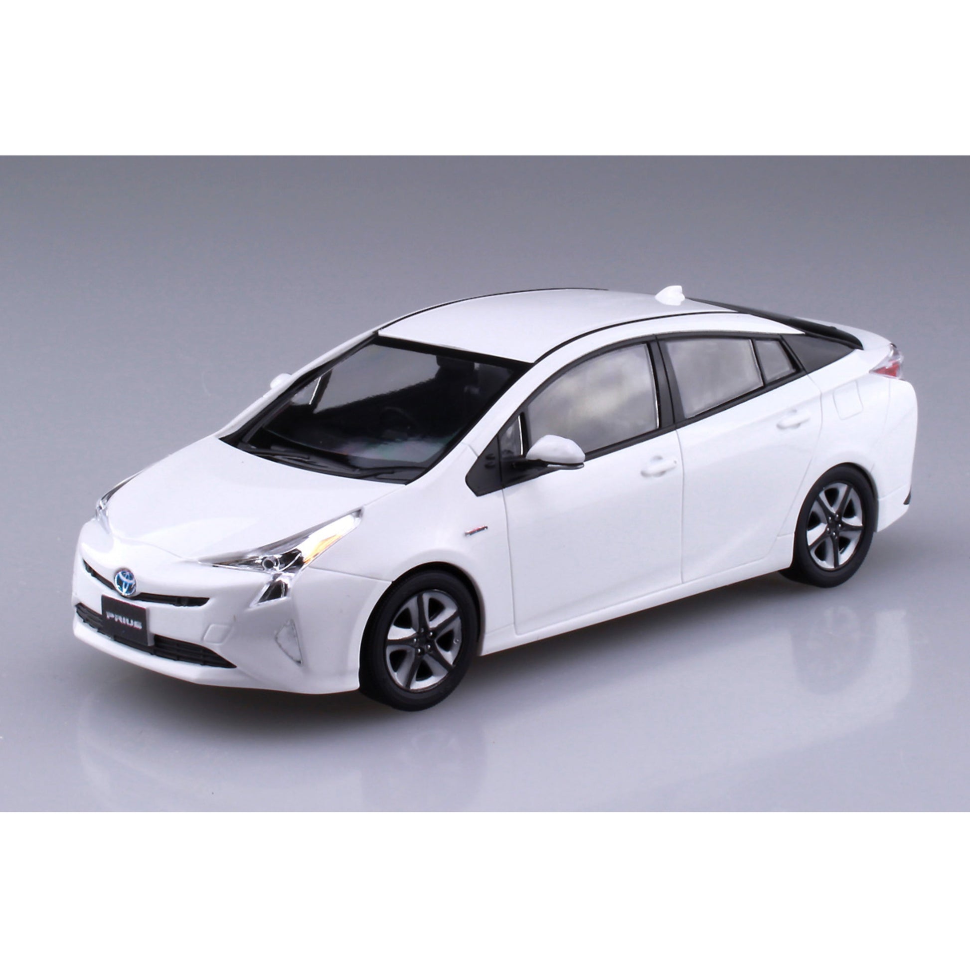 Toyota Prius (Super White II), The Snap Kit, Aoshima Plastic Model Car (Scale 1/32)