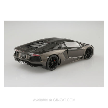 LAMBORGHINI AVENTADOR LP700-4 ‘11, Aoshima 1/24 Plastic Model Kit