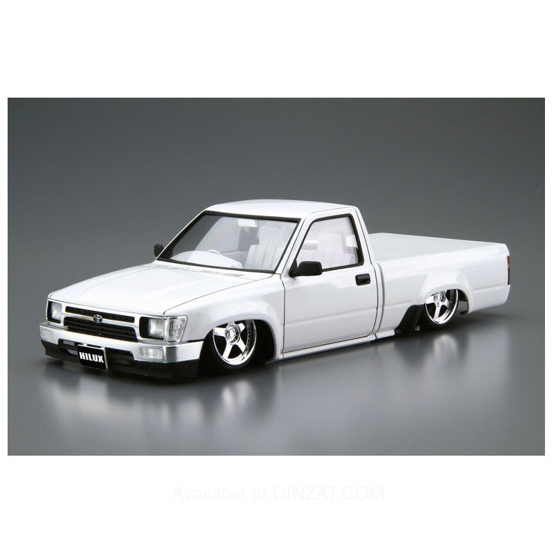 Aoshima 1/24 RN80 HILUX CUSTOM '85(TOYOTA) Plastic Model Kit