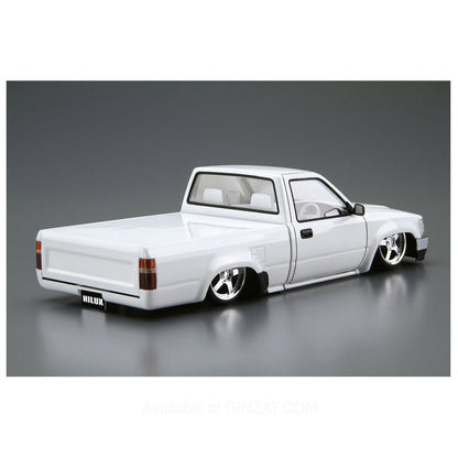 Aoshima 1/24 RN80 HILUX CUSTOM '85(TOYOTA) Plastic Model Kit