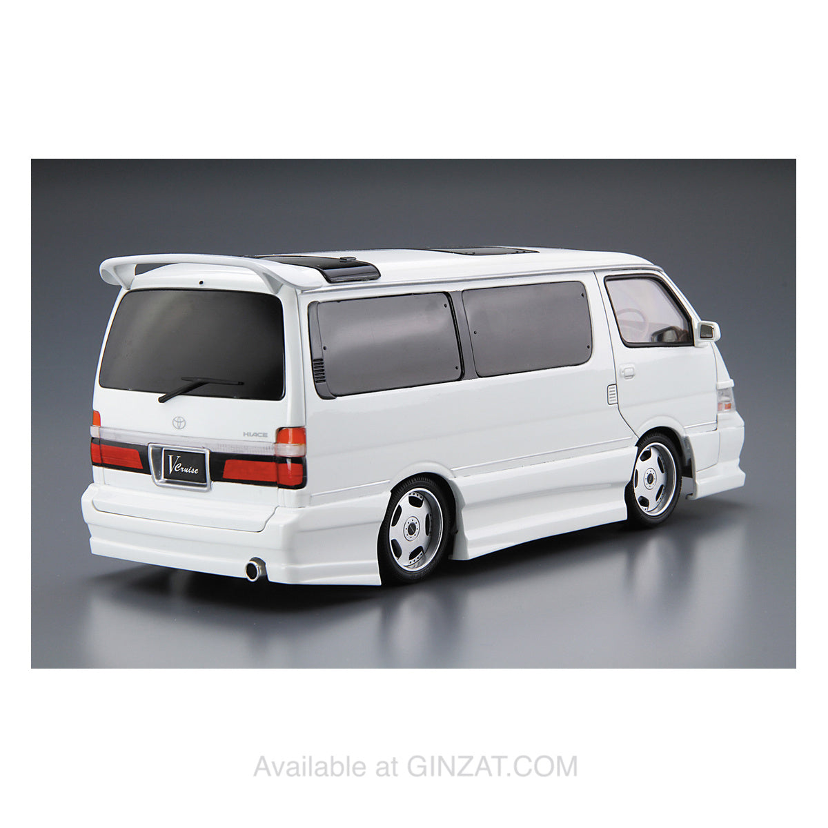 Aoshima 1/24 AZMAX KZH100 HIACE '99 (TOYOTA) Plastic Model Kit