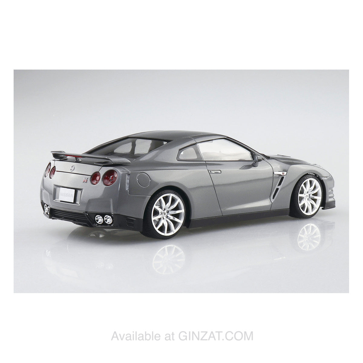 NISSAN R35 GT-R '14 Dark Metal Gray, Aoshima 1/24 Pre-Painted Model Kit