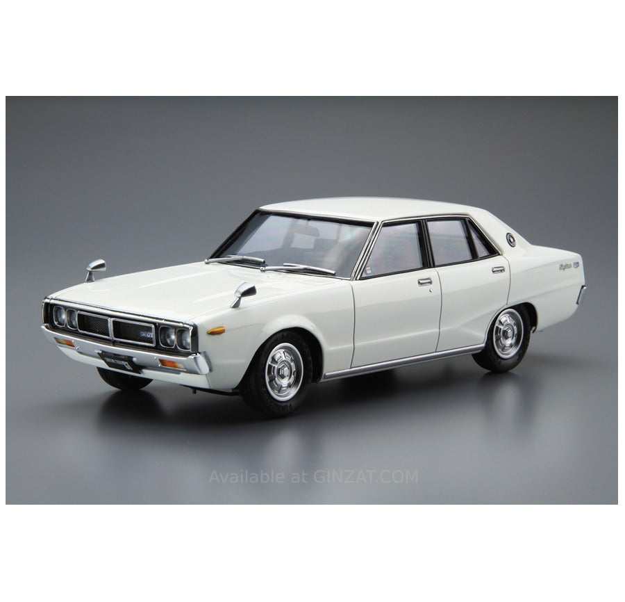 Aoshima 1/24 NISSAN GC110 SKYLINE 2000GT '72 Plastic Model Kit