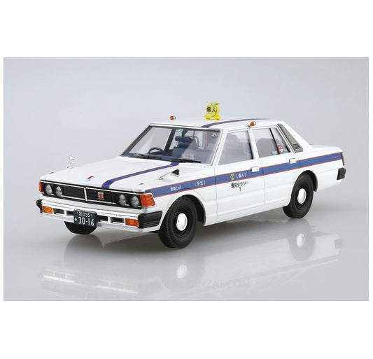 Aoshima 1/24 430CEDRIC SEDAN 200 STANDARD PRIVATELY OWNED TAXI Plastic Model Kit