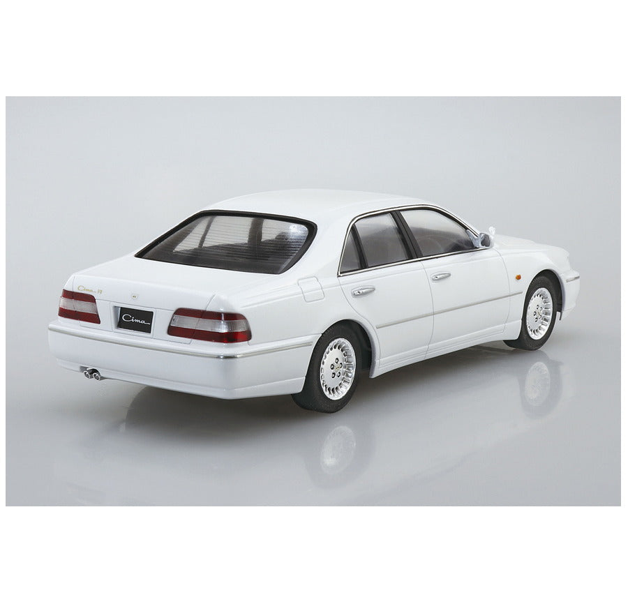 Aoshima 1/24 NISSAN Y33 CIMA '96 Plastic Model Kit