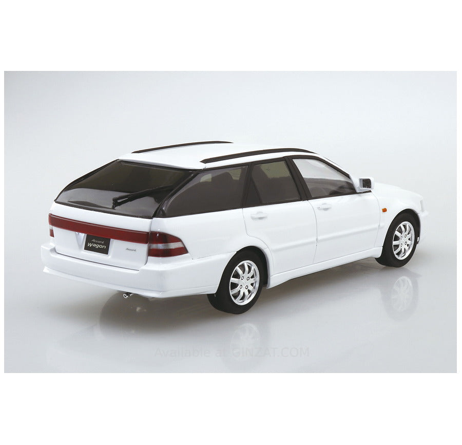 Aoshima 1/24 HONDA CF6 ACCORD WAGON VTL '00 Plastic Model Kit