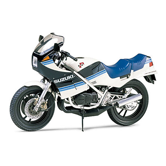 Suzuki RG250 Gamma with Full Options Plastic Model, Tamiya Motorcycle Plastic Model Kit (Scale 1/12)