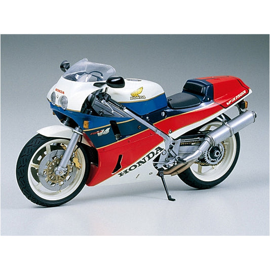 Honda VFR750R, Tamiya Motorcycle Plastic Model Kit (Scale 1/12)